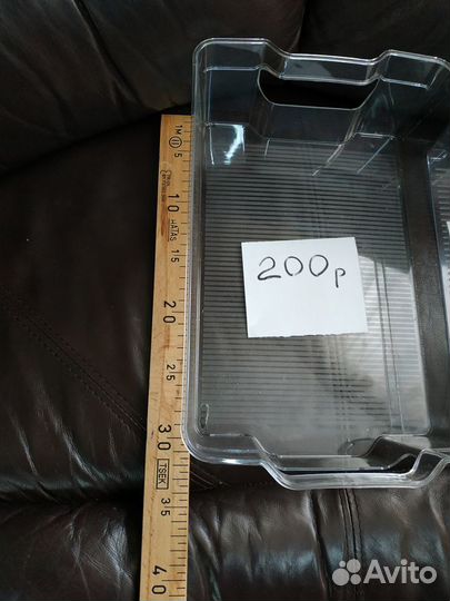 Контейнер пластиковый новый и прихватки для кухни