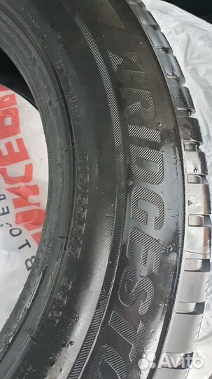 Bridgestone Blizzak LM-001 215/65 R17