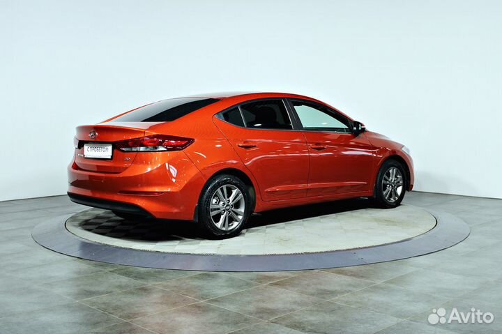 Hyundai Elantra 2.0 AT, 2016, 175 505 км