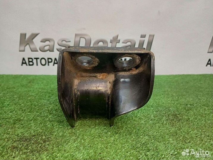 Подушка двигателя Kia Rio 1