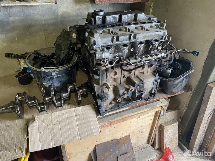 Двигатель в разборе 4d56
