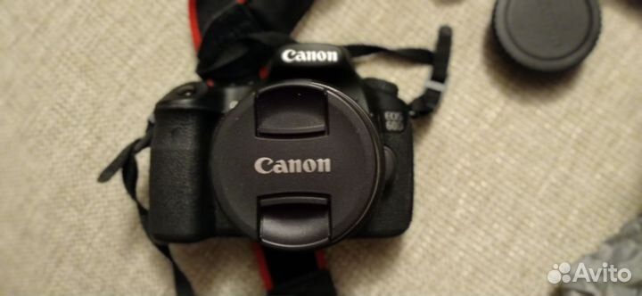 Зеркальный фотоаппарат canon 60d