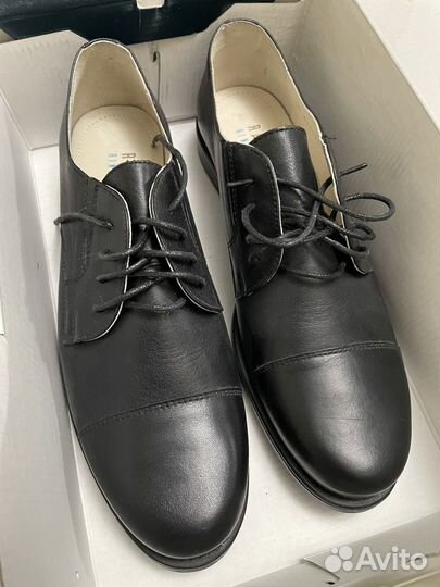 Туфли мужские Ralf Ringer 39 р-р, новые