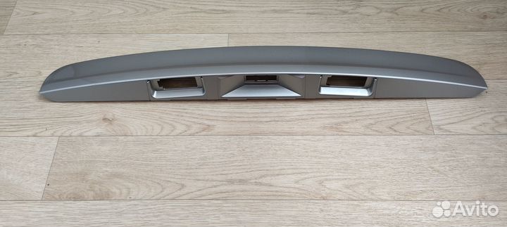 Планка багажника qashqai