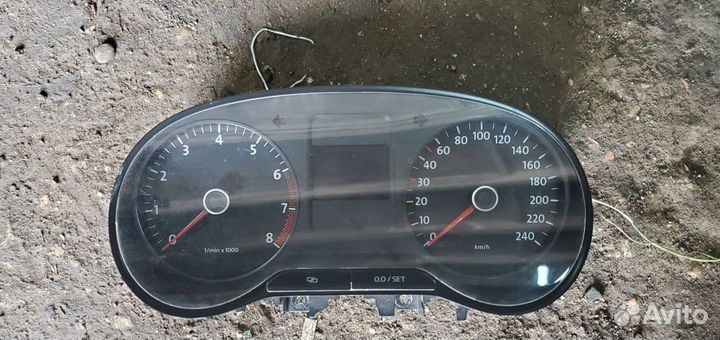 Панель приборов Volkswagen Polo 5 1.6 2013