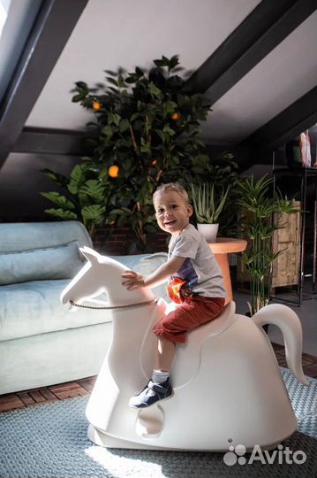 Детская лошадка качалка Magis (Италия)