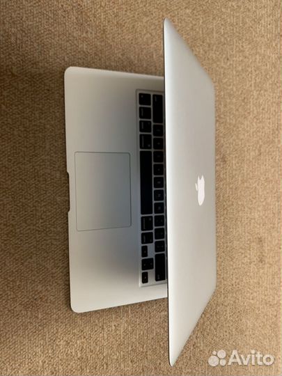 Apple Macbook Air 13 2011