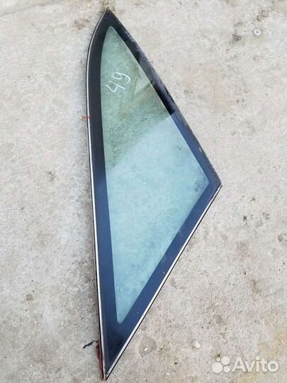 Боковое стекло audi 80 b3