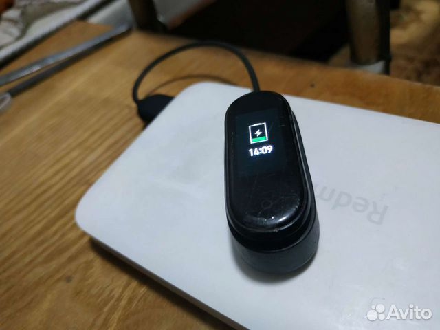 Фитнес браслет Xiaomi mi band 4