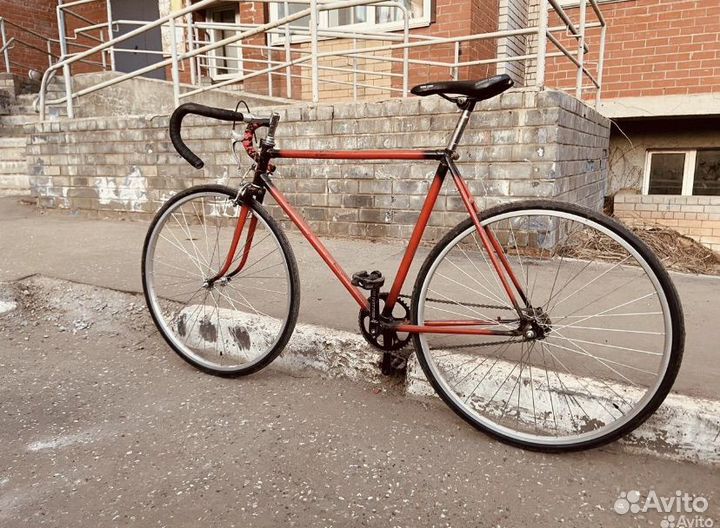 Велосипед шоссейный