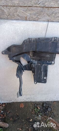 Защита двигателя Honda CR-V 3 2007 74111swag000