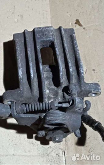 Суппорт задний левый Audi a4b6