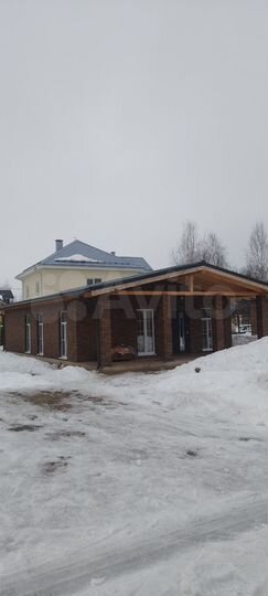 Дом 108 м² на участке 5 сот.