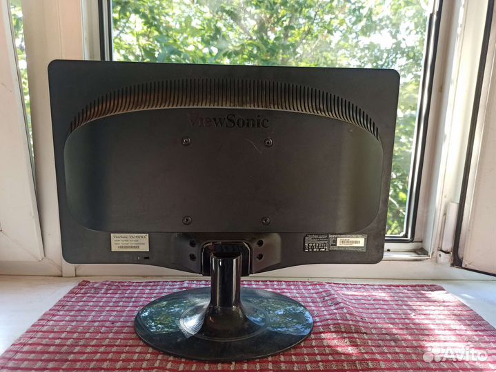 Монитор Viewsonic