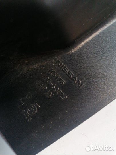 Фонарь задний наружный задний левый Nissan X Trail