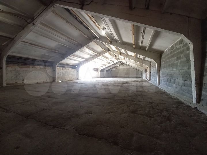 Склад, 300 м²