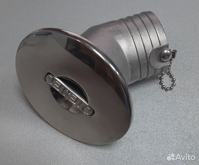 Заливная горловина угловая Diesel для лодок