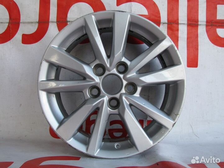 Диск литой R16 Toyota Camry V70 1 штука