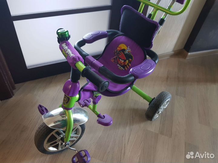 Трехколесный велосипед с родительской ручкой