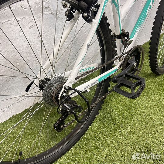 Stern maya женский