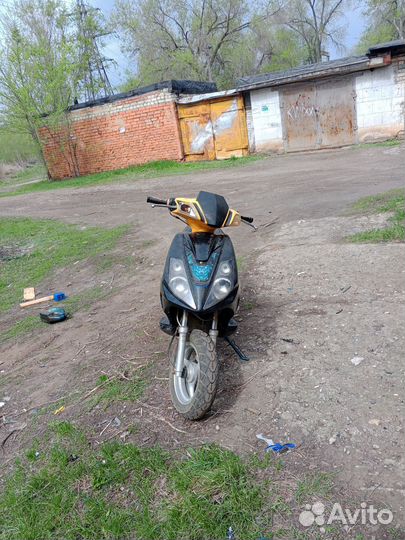 Скутер stels vortex