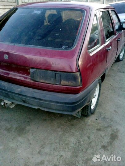 Продам иж оду по запчастям