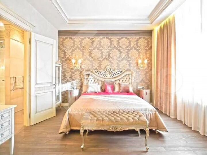 6-к. квартира, 320 м², 1/7 эт.