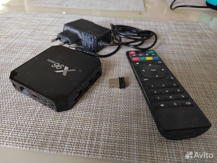Smart TV приставка x96