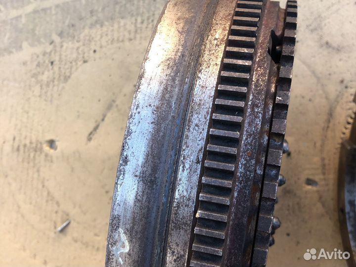 Маховик демпферный Mercedes w210 M111