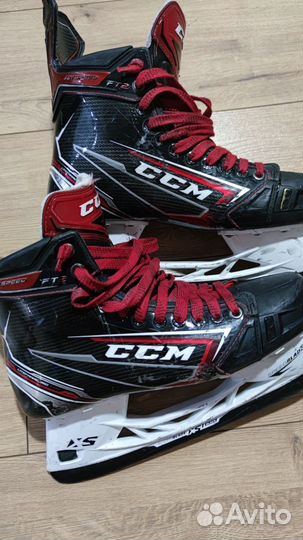 Коньки хоккейные