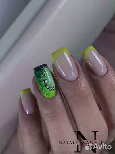 Маникюр, педикюр + гель - лак