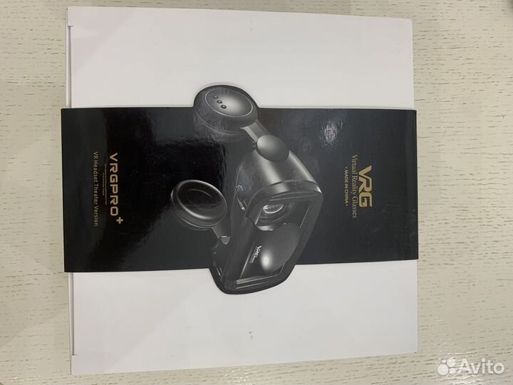 Очки виртуальной реальности для телефона