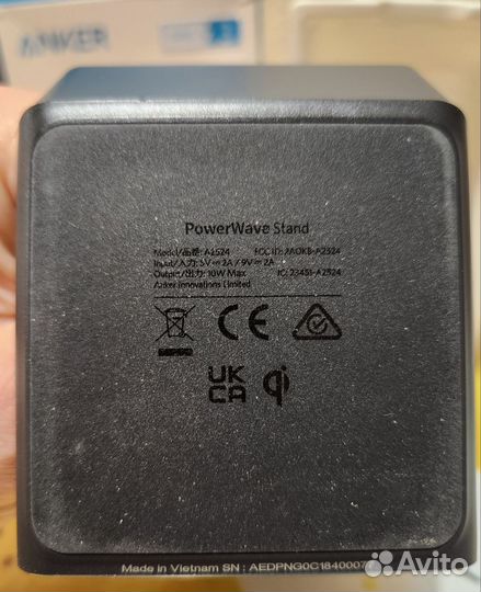 Беспроводное зарядное устройство Anker A2523