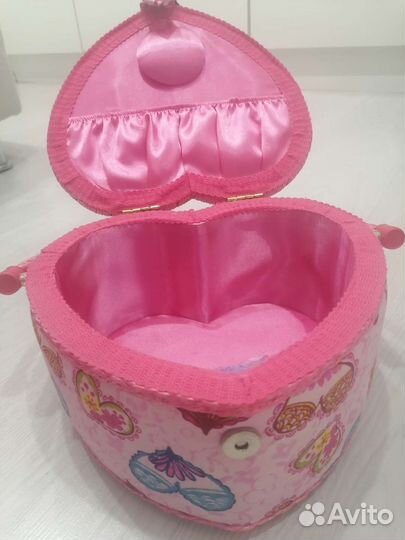 Шкатулка для рукоделия