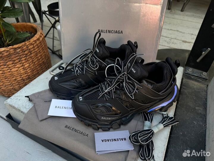 Balenciaga Track 1 LED