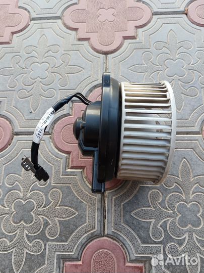Моторчик печки Тойота Королла