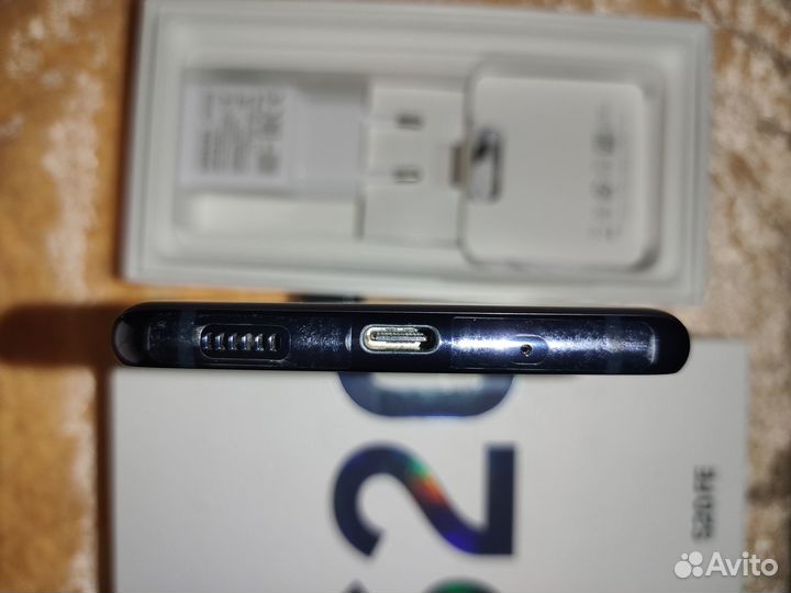 Смартфон Samsung Galaxy S20FE 8/256 Гб