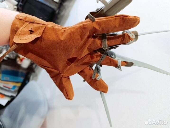 Фредди крюгер перчатка