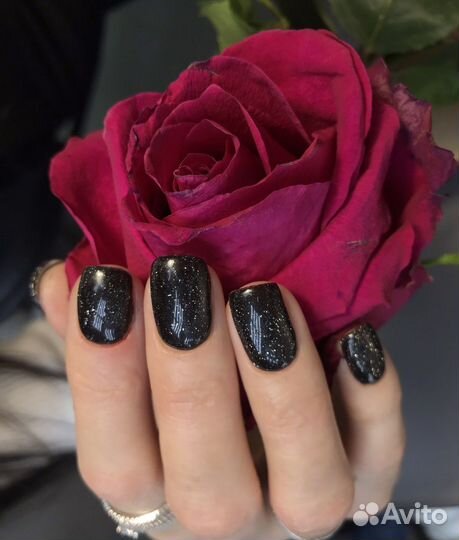 Мастер маникюра