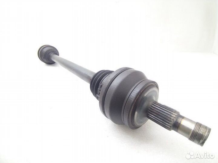 Полуось (привод) задний левый Mercedes-Benz