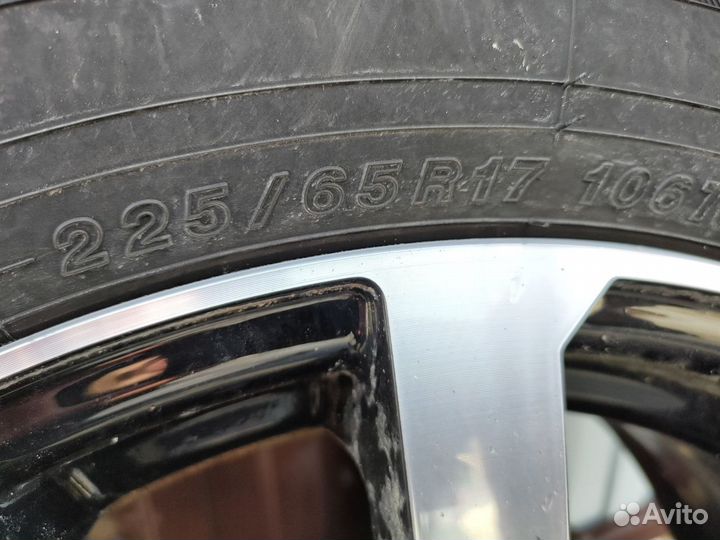 Yokohama IceGuard Stud IG65 225/65 R17