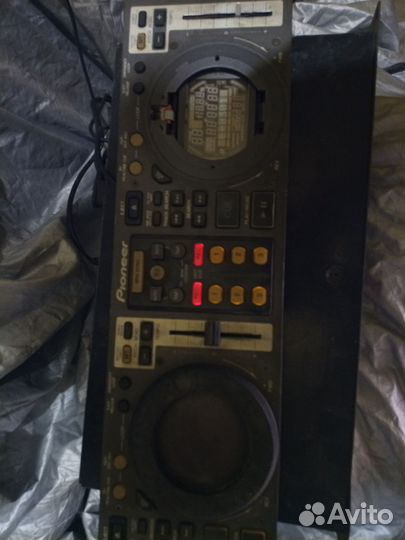 Микшерный пульт