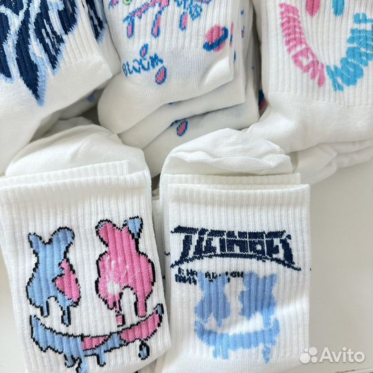 Носки белые женские с принтом