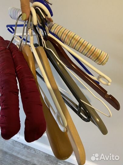 Вешалка для одежды