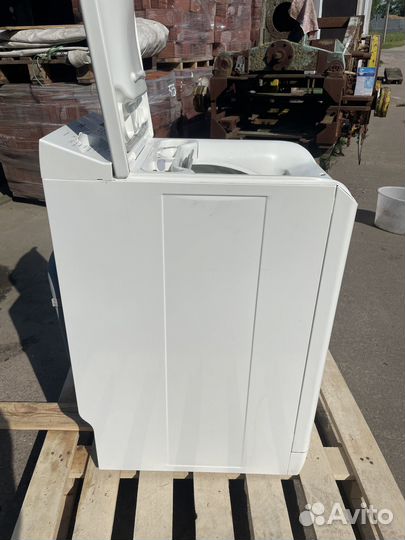 Стиральная машина с вертикальной загрузкой