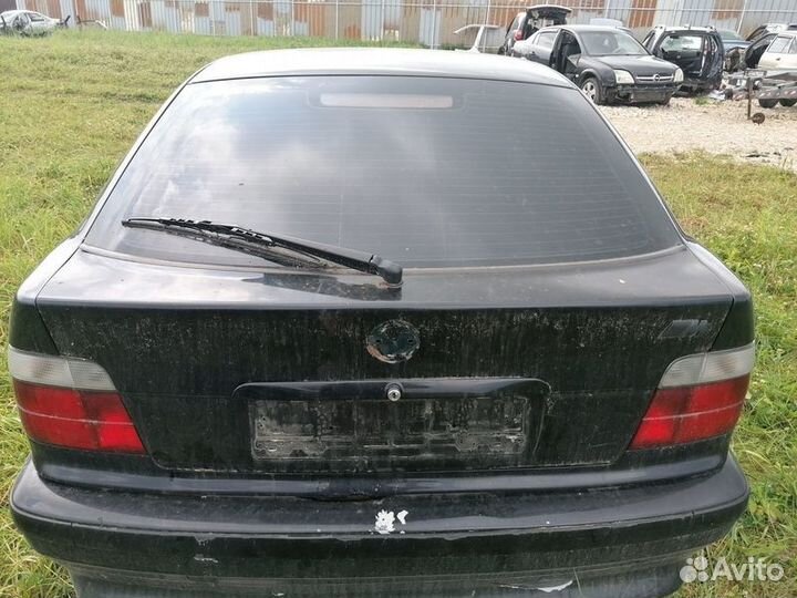 Крышка багажника Bmw E 36 compact