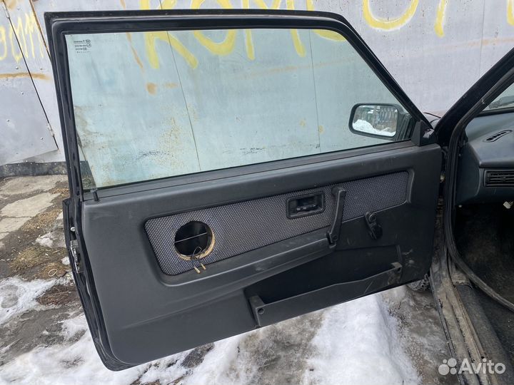 Дверь левая ваз 2113