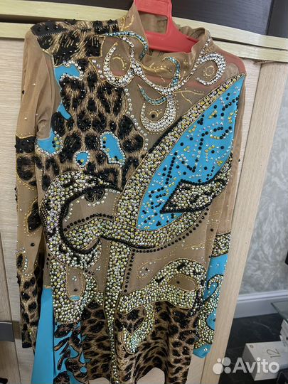 Костюм для фигурного катания