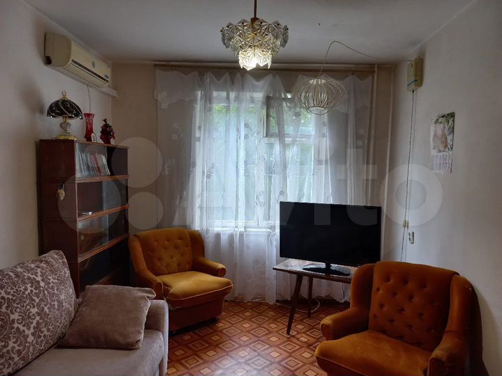 2-к. квартира, 52,3 м², 1/9 эт.