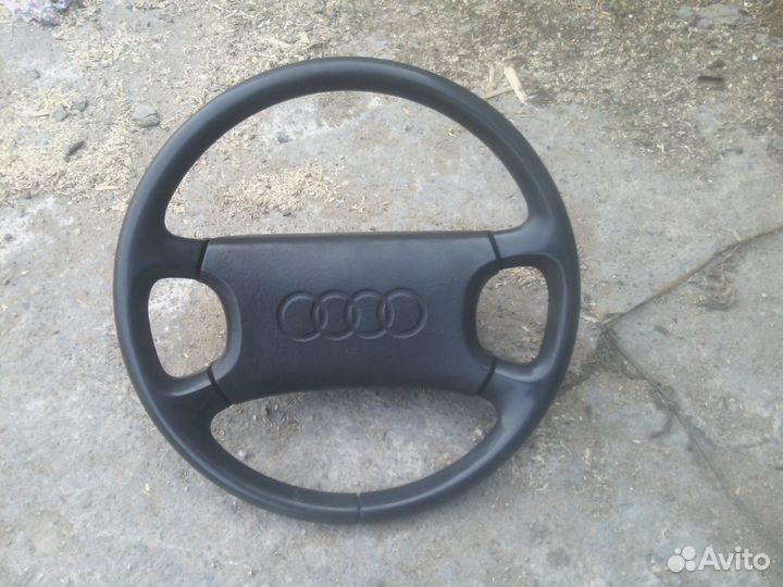 Рулевое колесо Audi 80